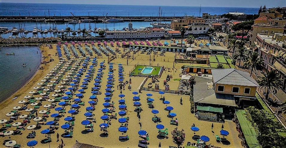 Apartamento Loft Cavour - Teatro Ariston San Remo Exterior foto